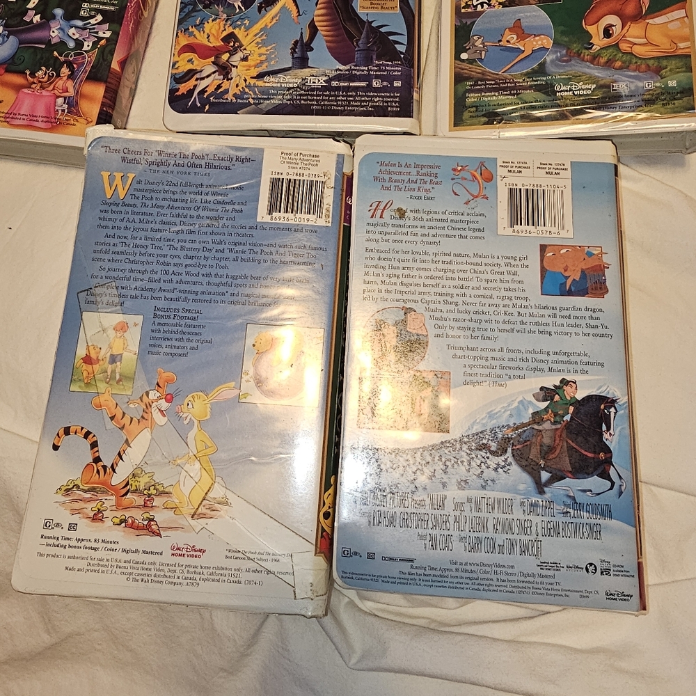 Vintage VHS Movie Collection Aladdin Sleeping Beauty Bambi Mulan Winnie The Pooh - Picture 6 of 7